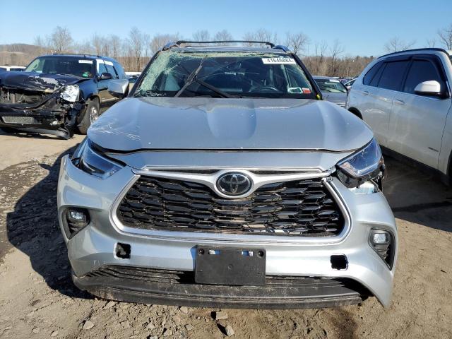 VIN 5TDGZRBH5MS555251 2021 Toyota Highlander, Xle no.5