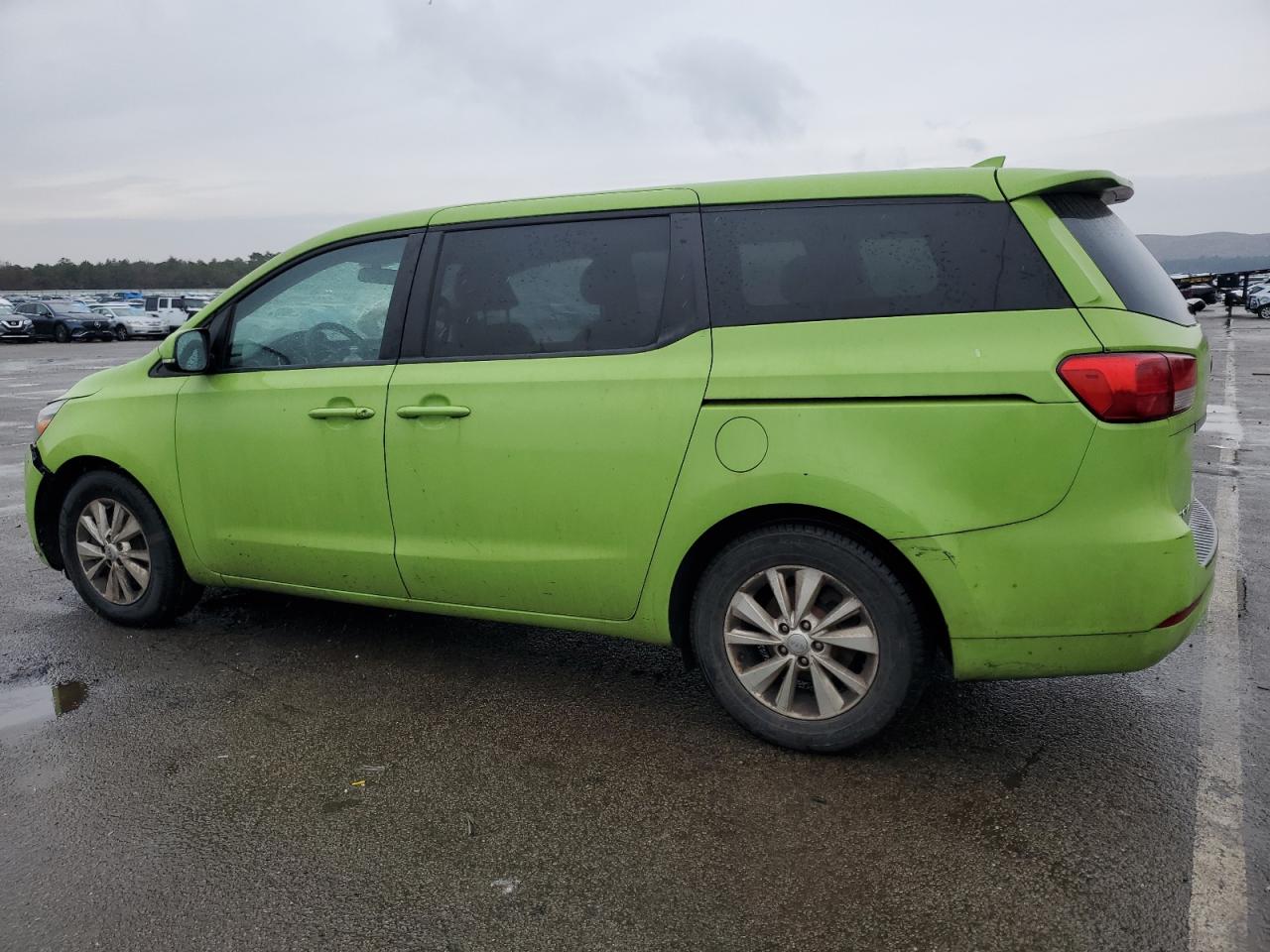 KNDMB5C17H6306425 2017 Kia Sedona Lx