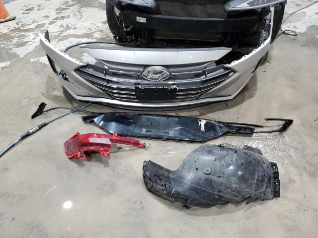 2020 HYUNDAI ELANTRA SE 5NPD84LF2LH536702