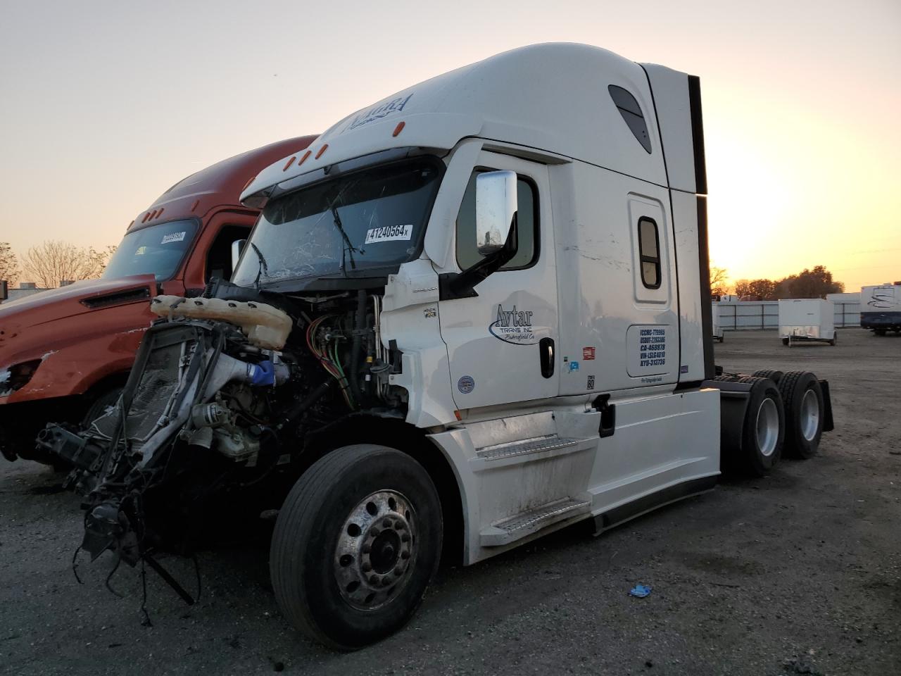 Freightliner Cascadia 2020 126" sleeper cab