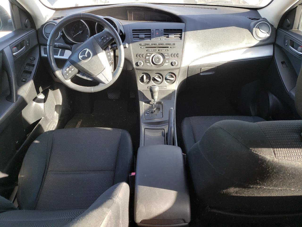 JM1BL1L70C1593906 2012 Mazda 3 I