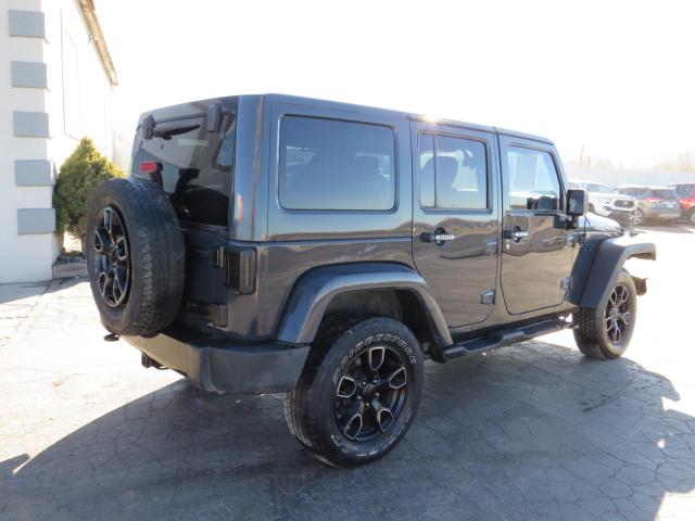 2018 JEEP WRANGLER U 1C4BJWEG8JL889564