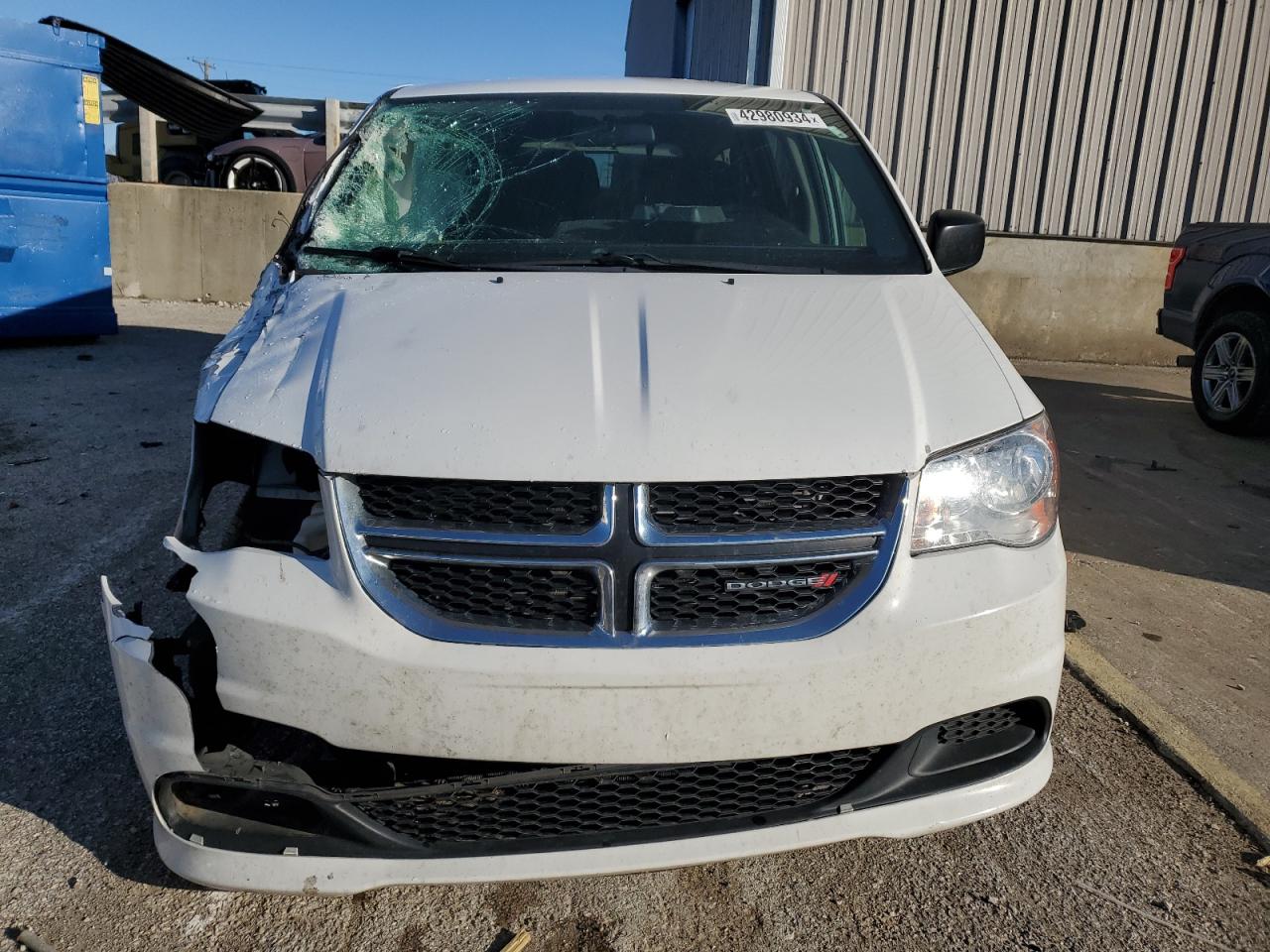 2C4RDGBG7JR225389 2018 Dodge Grand Caravan Se