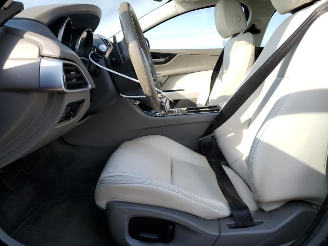 2017 JAGUAR XE SAJAR4BG2HA974016