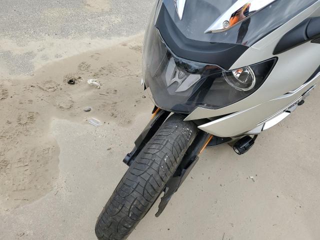 2012 BMW K1600 GTL - WB1061204CZZ20826