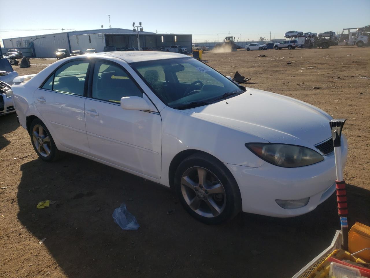 JTDBA32K050025011 2005 Toyota Camry Se