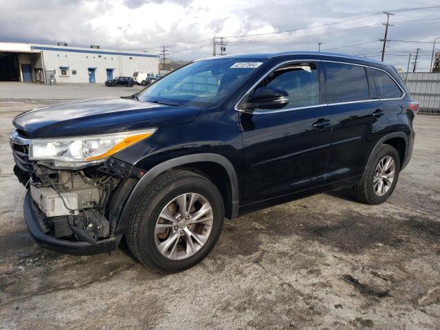 VIN 5TDKKRFH1ES005863 2014 Toyota Highlander, Xle no.1