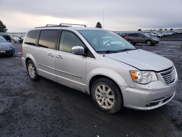 VIN 19XFB2F56FE286701 2012 CHRYSLER MINIVAN no.4