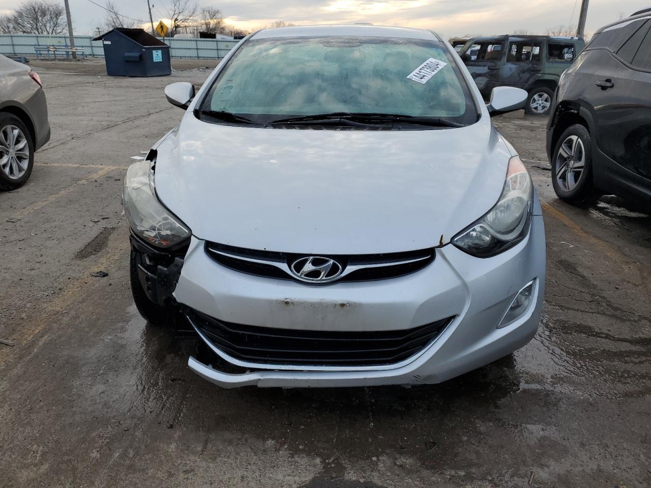 2013 Hyundai Elantra Gls vin: KMHDH4AE0DU607859