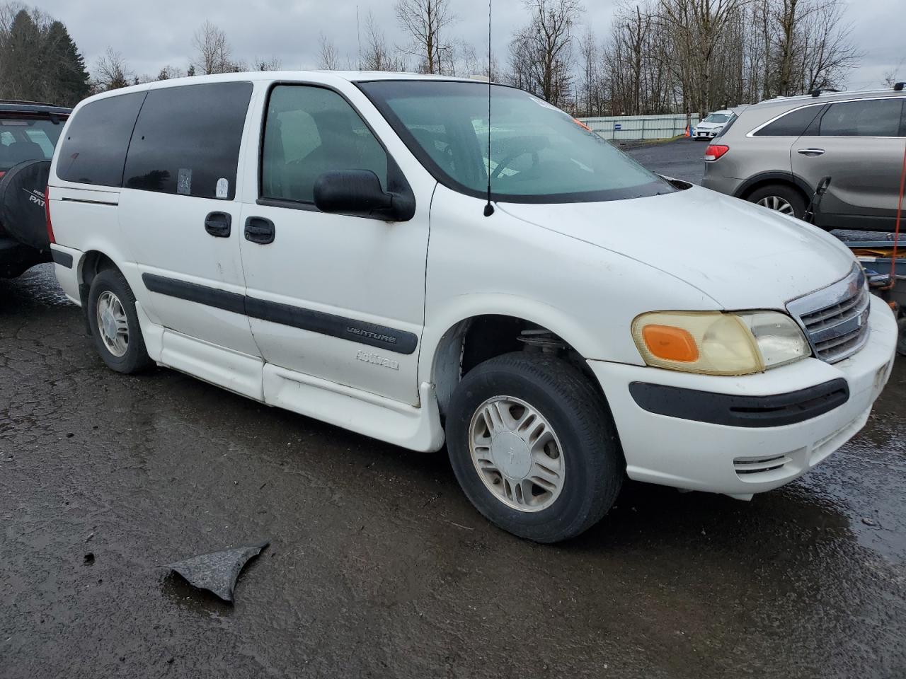 1GBDX23E43D257969 2003 Chevrolet Venture Incomplete