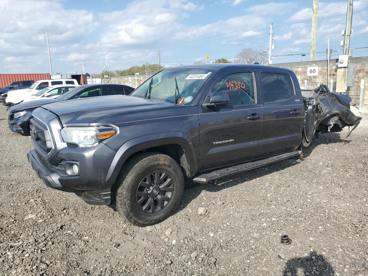 2020 Toyota Tacoma Double Cab vin: 3TMAZ5CNXLM116628