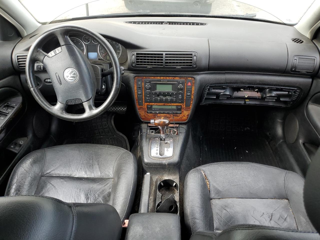 WVWRH63B04P045243 2004 Volkswagen Passat Glx