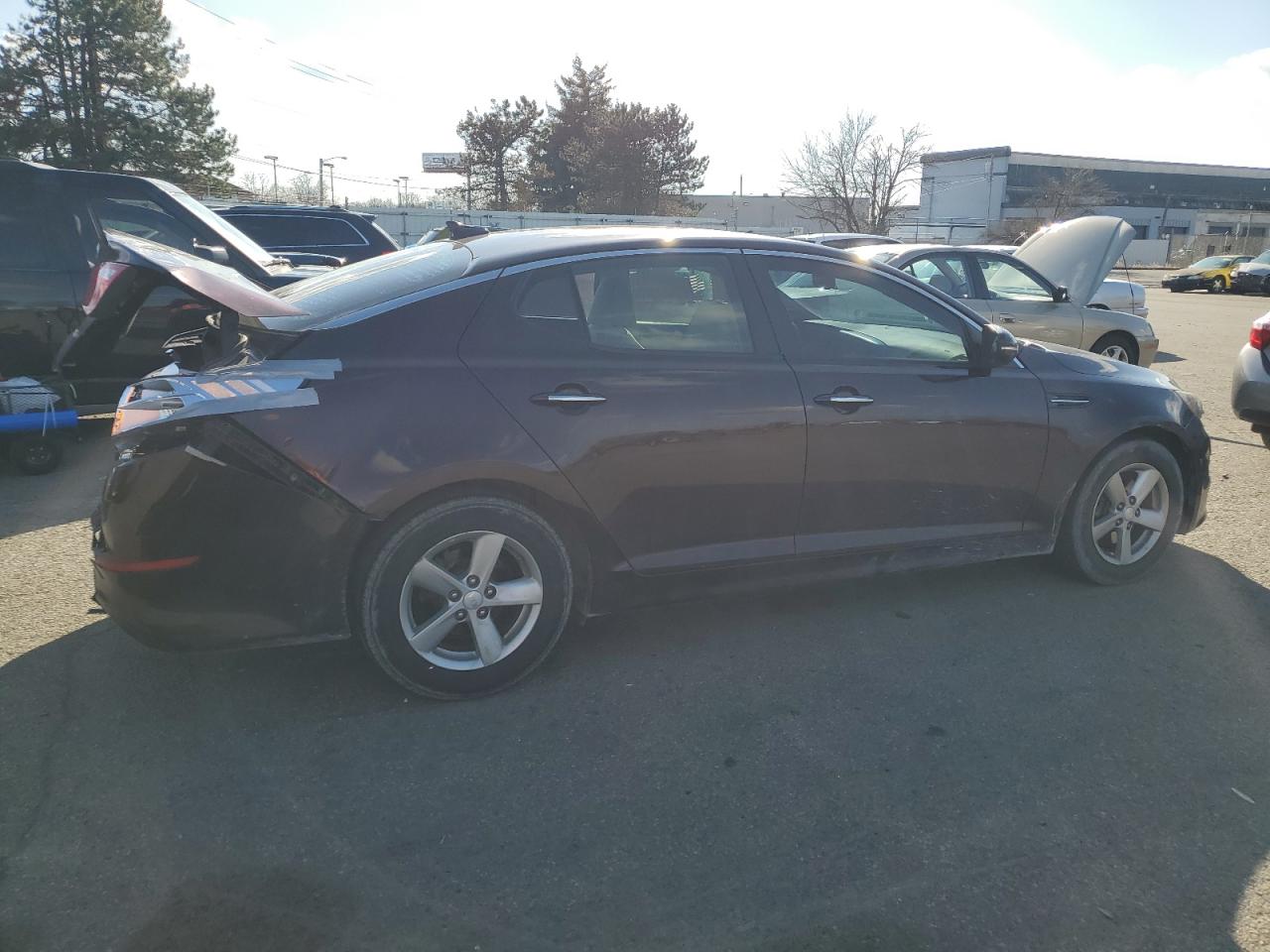 2014 Kia Optima Lx vin: 5XXGM4A75EG305652