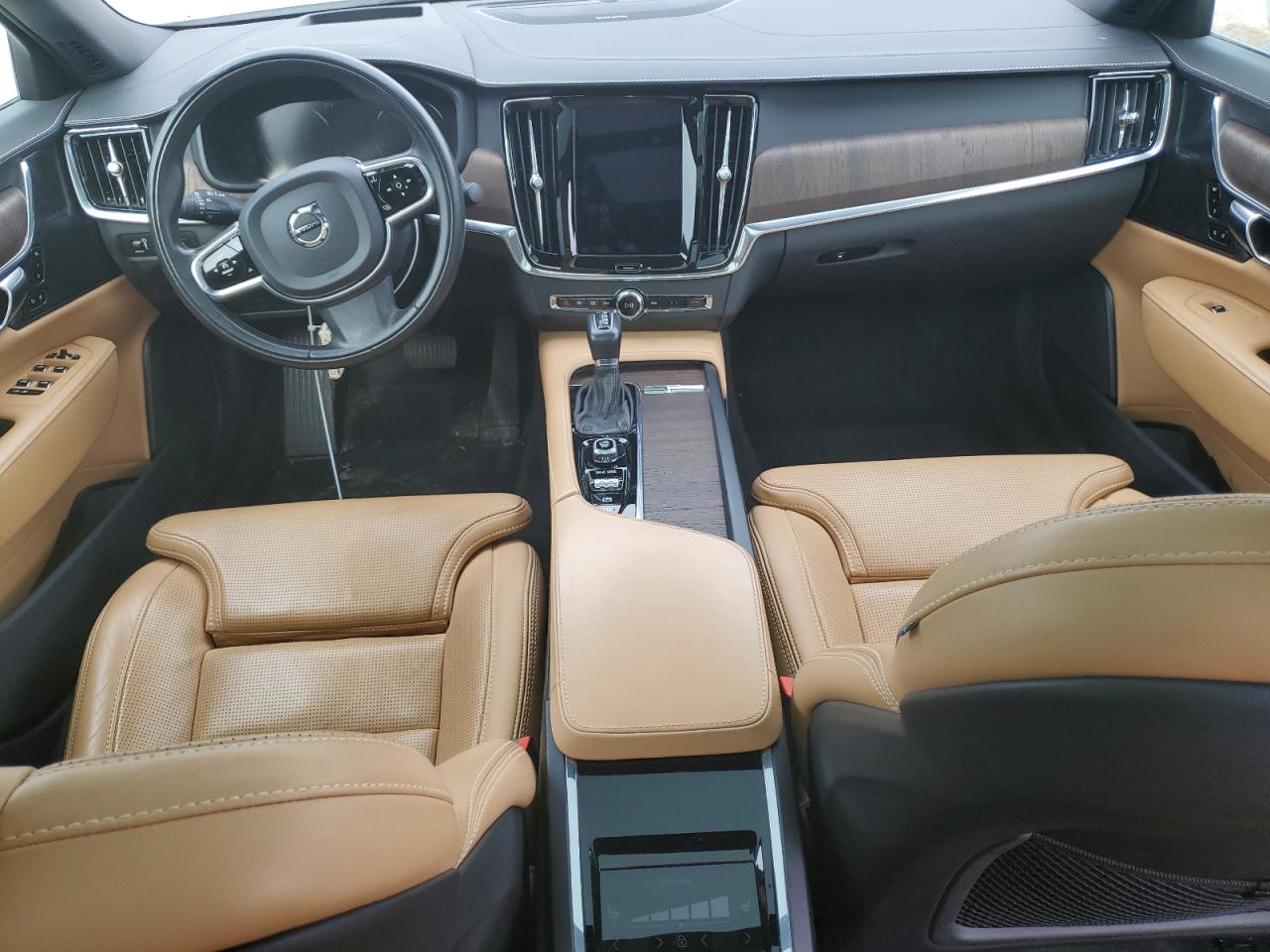 LVYA22ML7MP195146 2021 Volvo S90 T6 Inscription