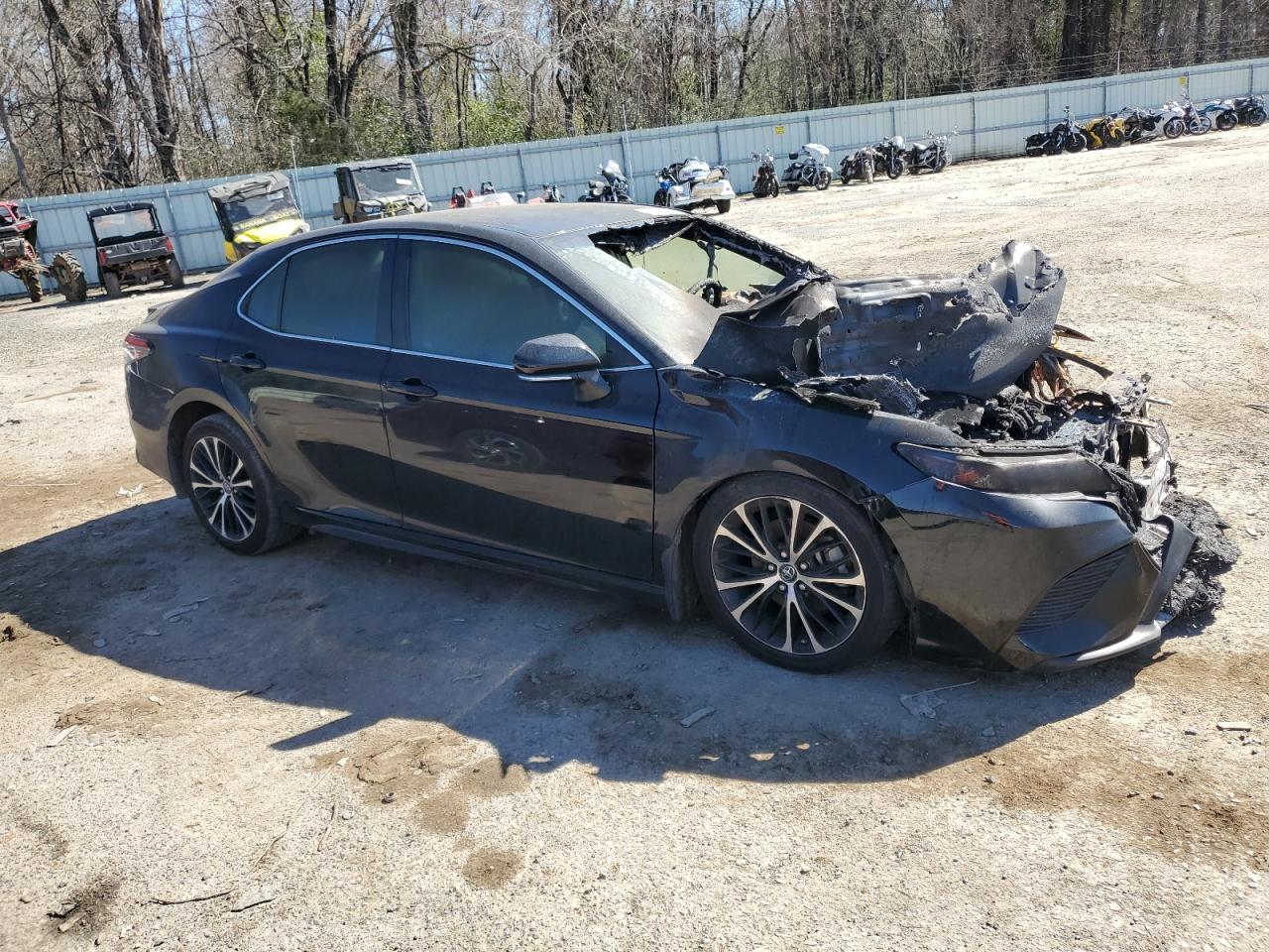 4T1B11HK5JU572057 2018 Toyota Camry L