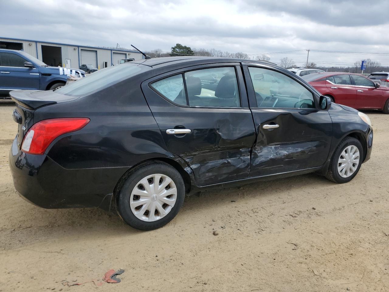 3N1CN7AP5EL829288 2014 Nissan Versa S