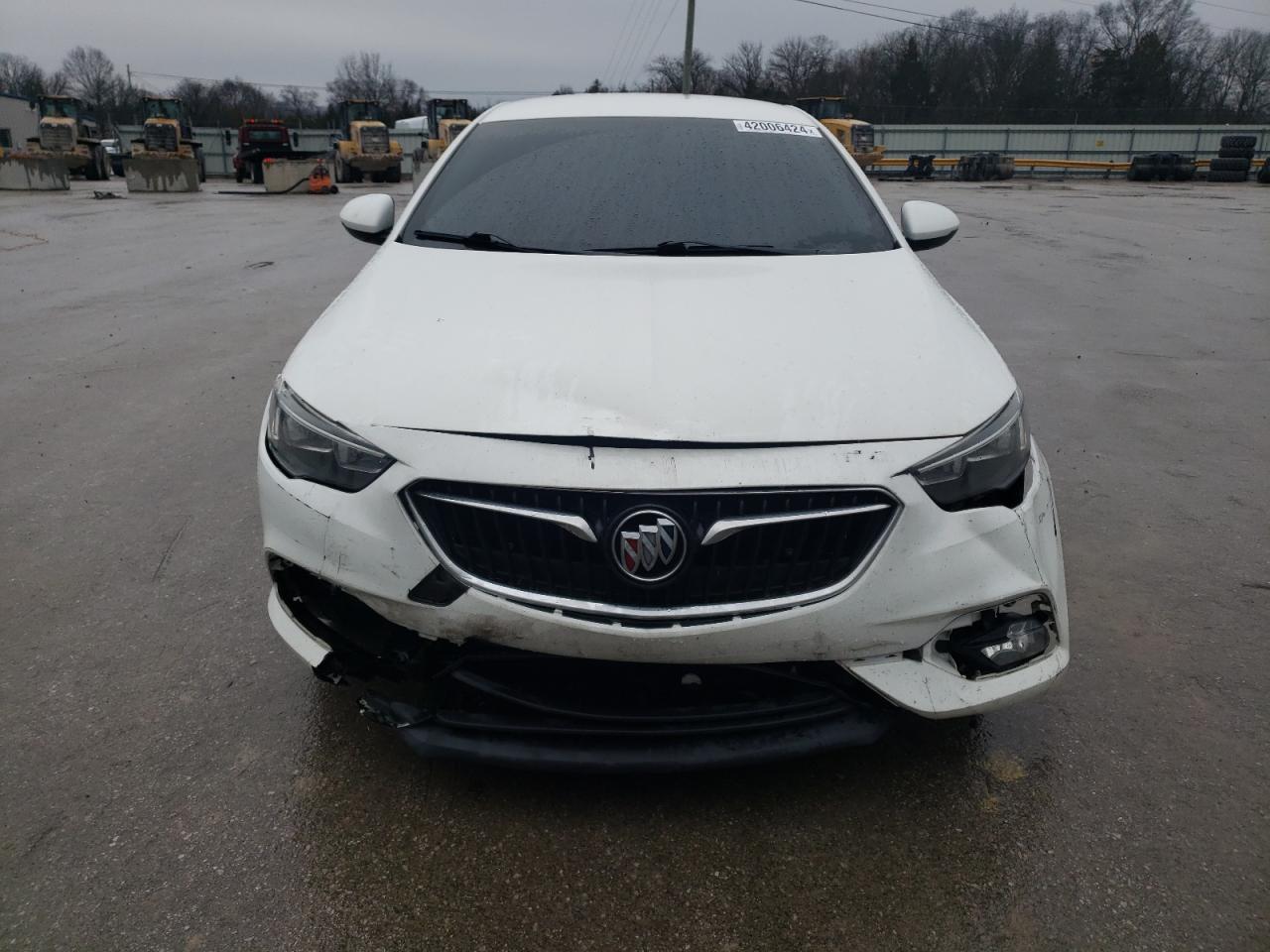 W04GP6SX9J1064292 2018 Buick Regal Essence