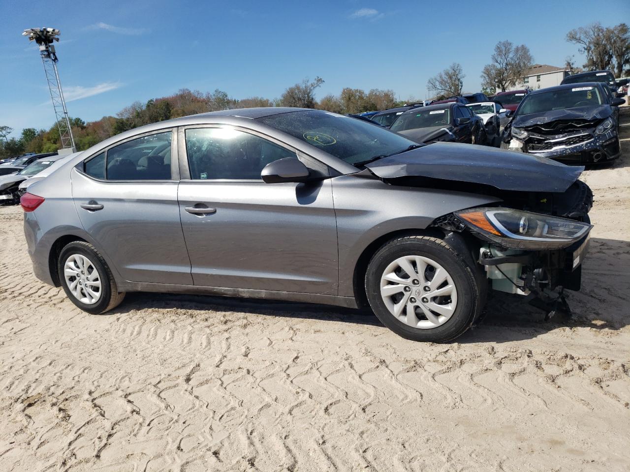 5NPD74LF5JH380042 2018 Hyundai Elantra Se