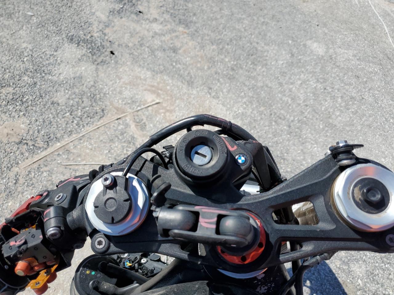 VIN: WB10E2307N6F39857 2022 BMW S