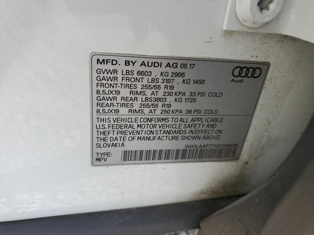 WA1LAAF77HD056939 2017 Audi Q7 Premium Plus