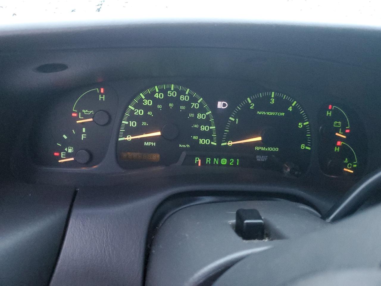 5lmfu28ax1lj05922 5LMFU28AX1LJ05922 2001 Lincoln Navigator