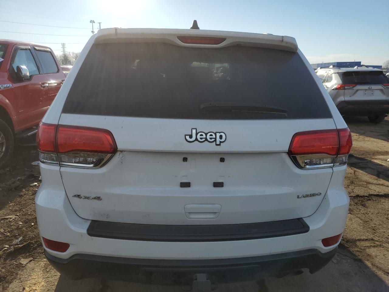 1C4RJFAG9FC652917 2015 Jeep Grand Cherokee Laredo