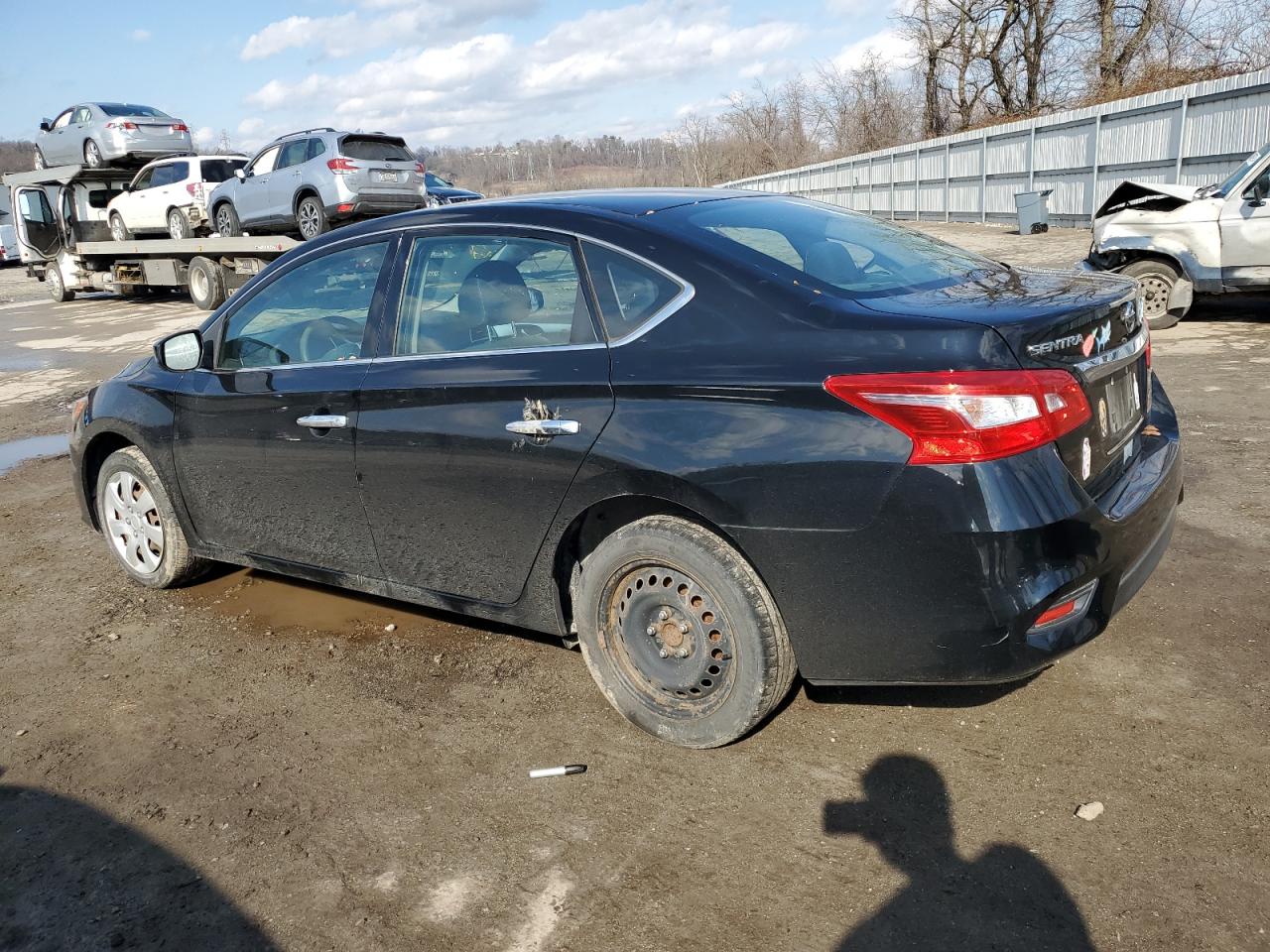 2016 Nissan Sentra S vin: 3N1AB7AP2GY231388