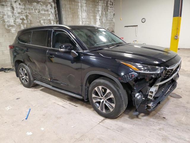 VIN 5TDHZRBH1MS085739 2021 Toyota Highlander, Xle no.4