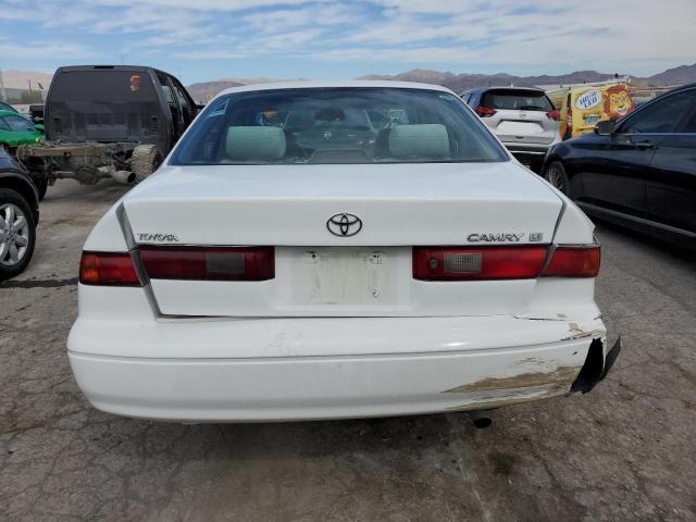 1999 Toyota Camry Ce VIN: 4T1BG22K3XU590109 Lot: 44527354