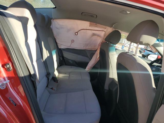 2019 HYUNDAI ELANTRA SE 5NPD84LF3KH480140