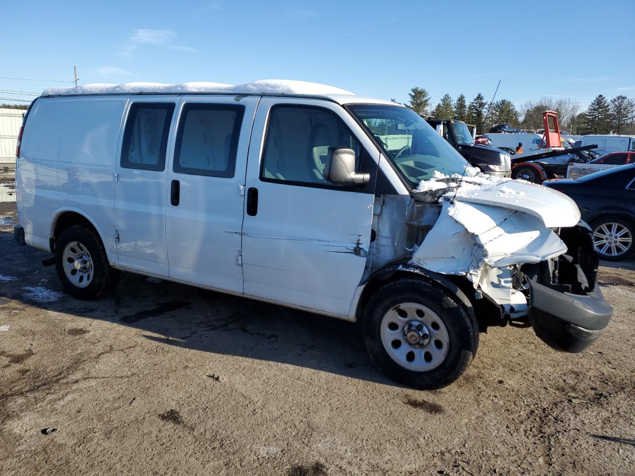 1GCSGAFX7C1132976 2012 Chevrolet Express G1500