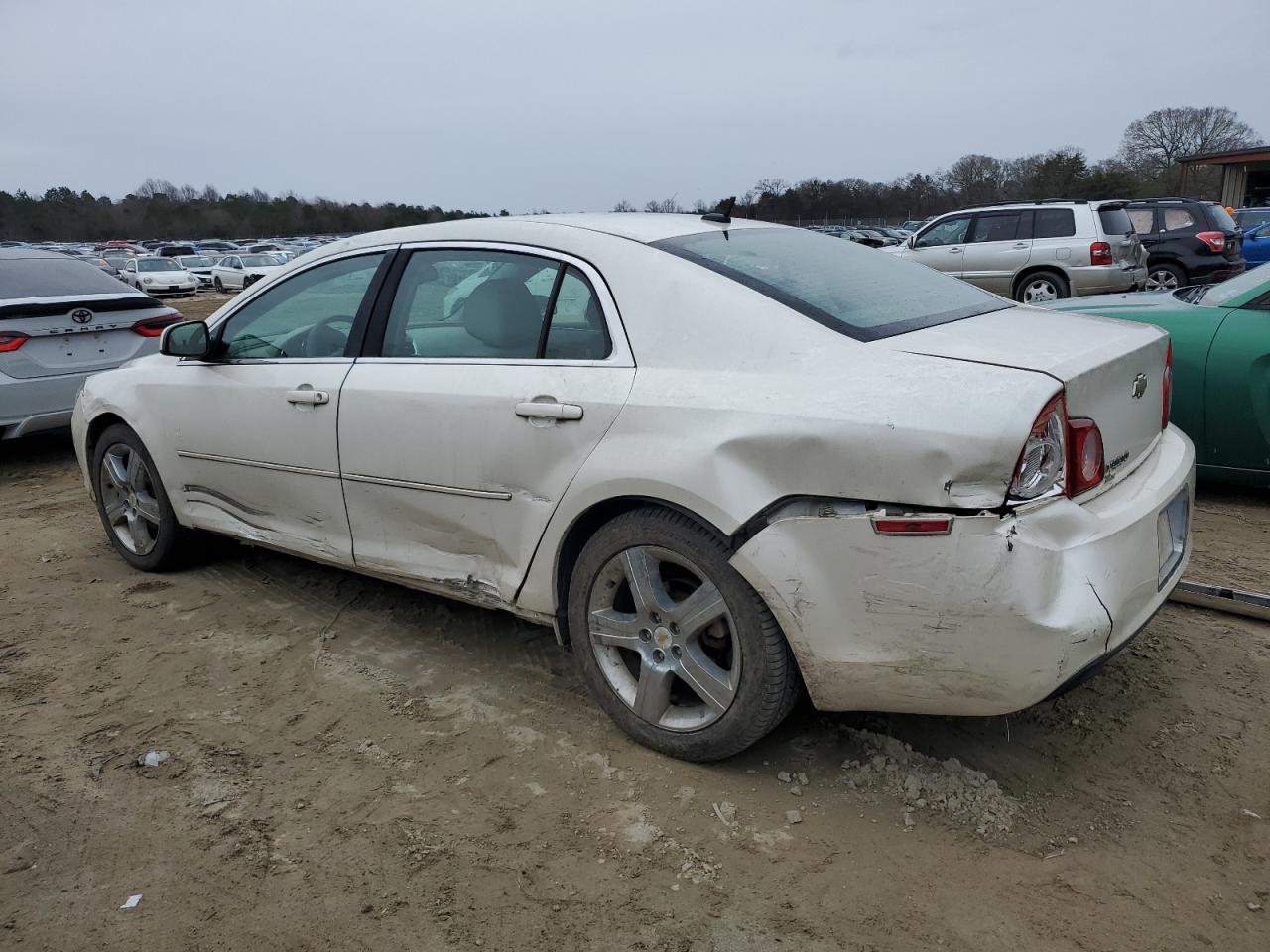 1G1ZD5E7XBF201024 2011 Chevrolet Malibu 2Lt