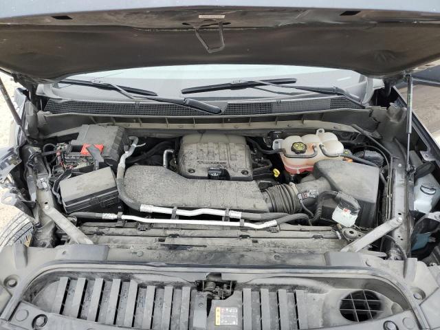 2022 Chevrolet Silverado - Image 11