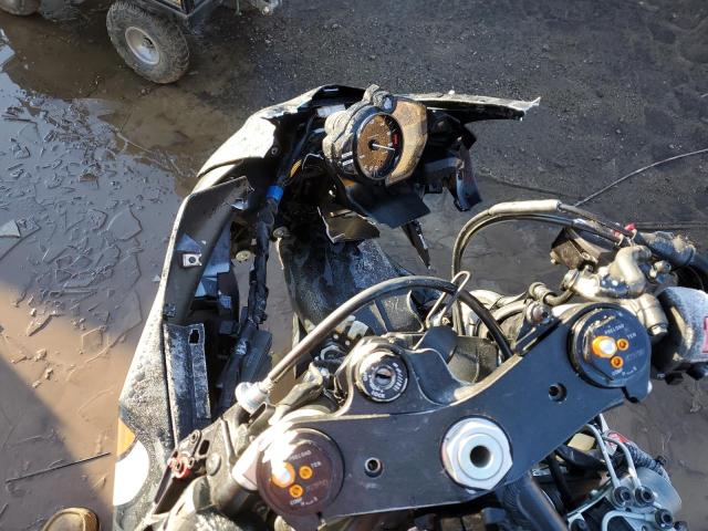 2020 YAMAHA YZFR6 JYARJ28E7LA006212