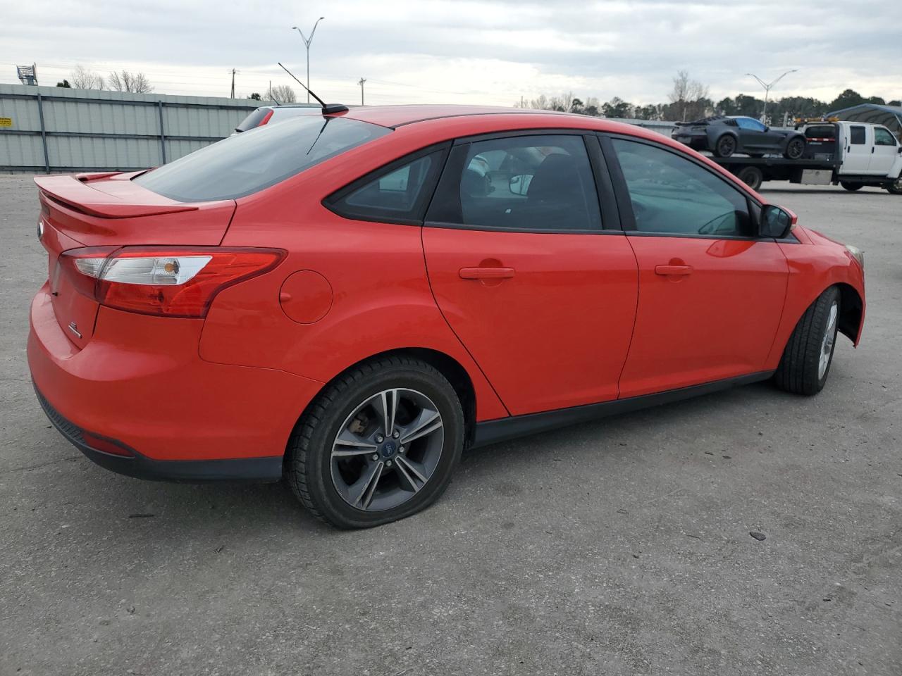 1FADP3F24EL409945 2014 Ford Focus Se