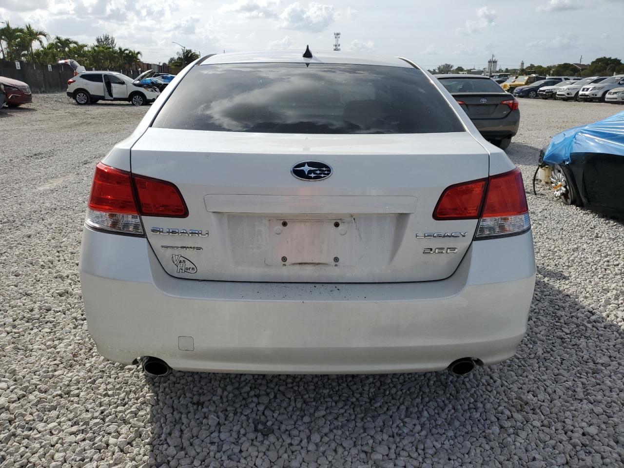 4S3BMDK67B2234357 2011 Subaru Legacy 3.6R Limited