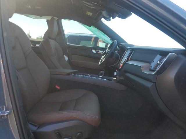 2024 VOLVO XC60 PLUS YV4L12RL6R1762577