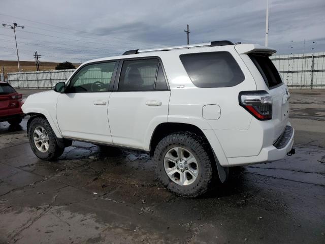 2019 TOYOTA 4RUNNER SR - JTEBU5JR5K5703618