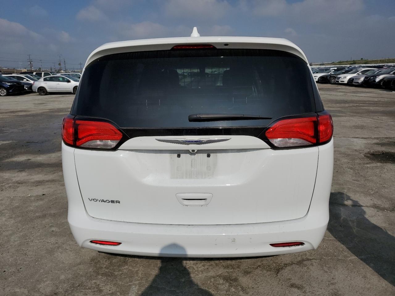 2020 Chrysler Voyager Lx vin: 2C4RC1CG2LR131244