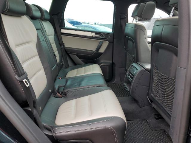 2017 VOLKSWAGEN TOUAREG WO WVGRF7BP4HD002309
