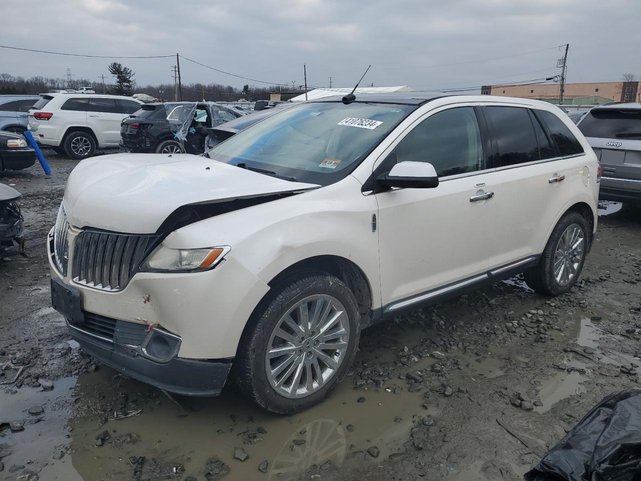 2LMDJ8JK3BBJ30272 2011 Lincoln Mkx