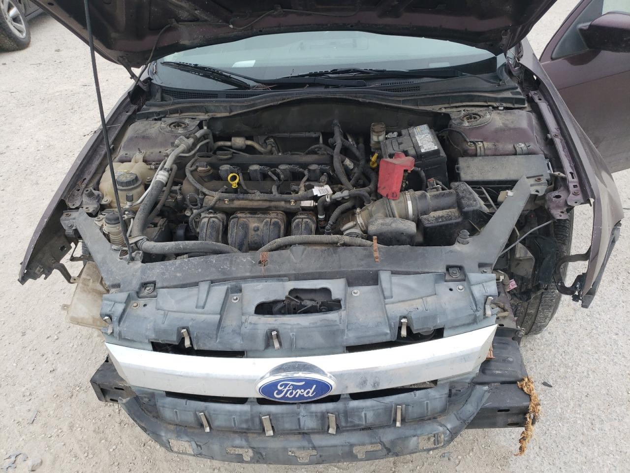 3FAHP0HA0BR273640 2011 Ford Fusion Se