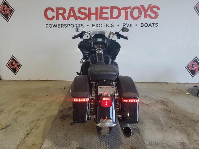 2019 HARLEY-DAVIDSON FLTRU 1HD1KGF14KB619522