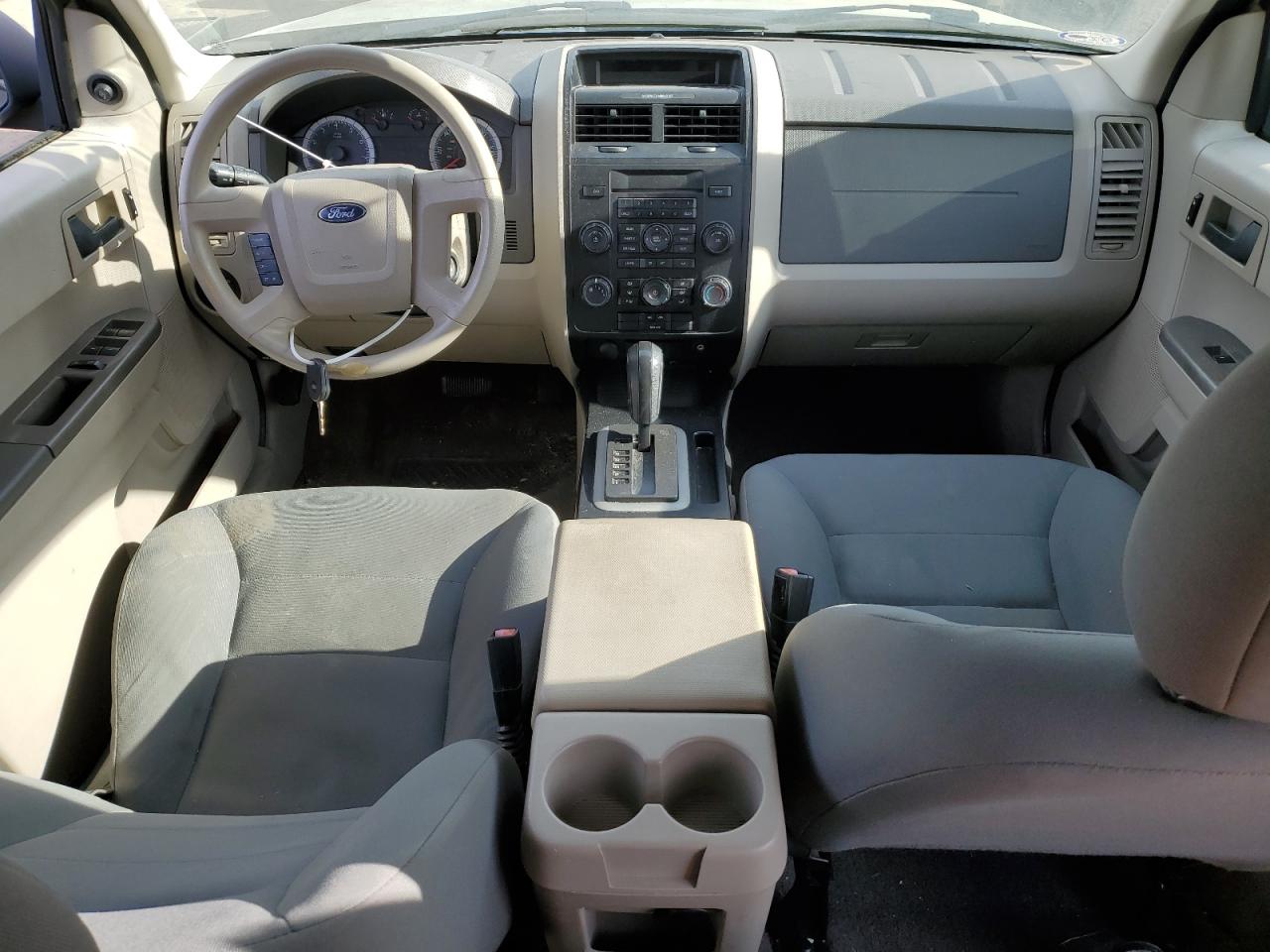 1FMCU92Z28KA46507 2008 Ford Escape Xls 1FMCU92Z28KA46507 2008 Ford Escape Xls