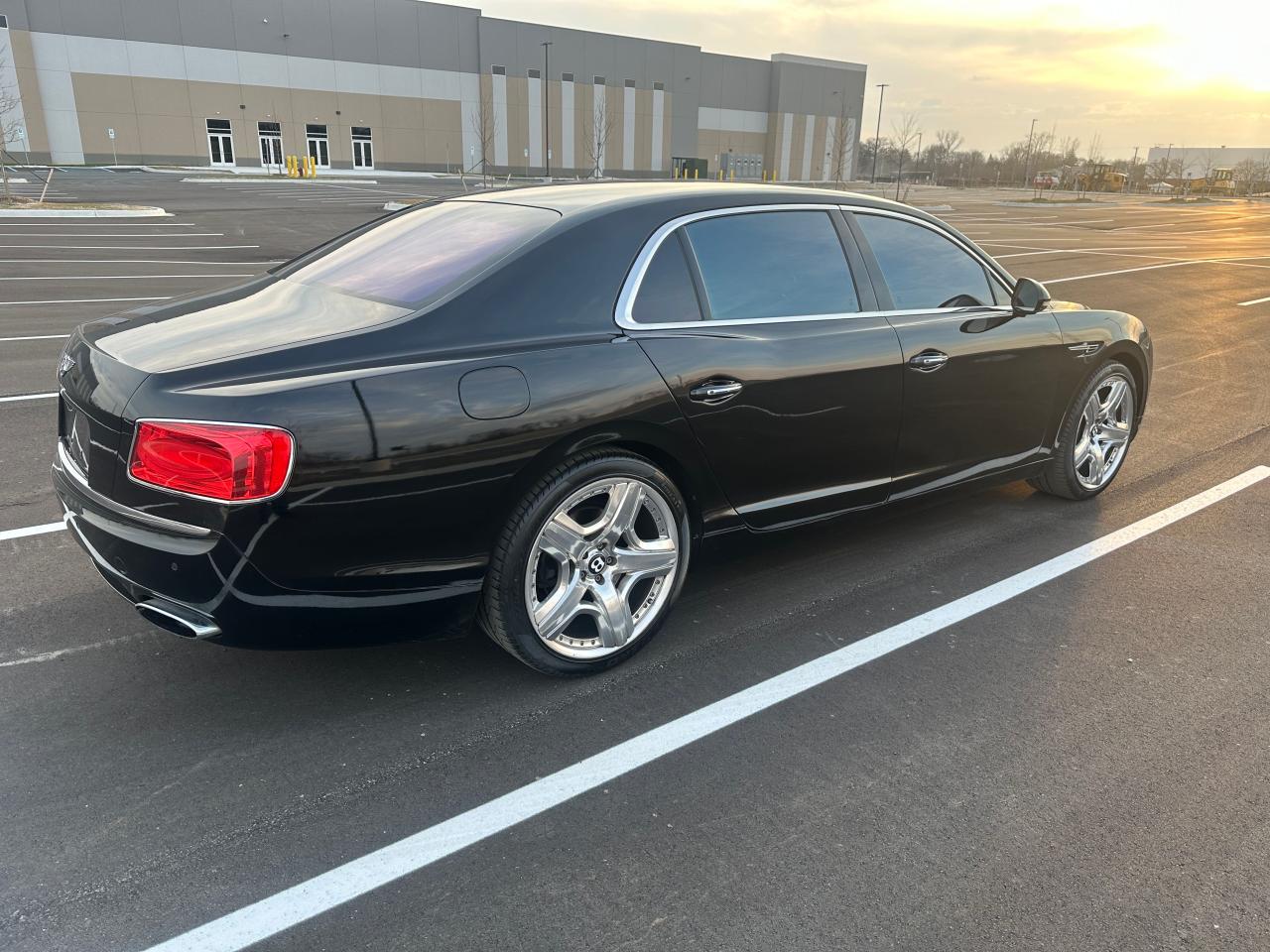 2015 Bentley Flying Spur vin: SCBEC9ZA7FC048649