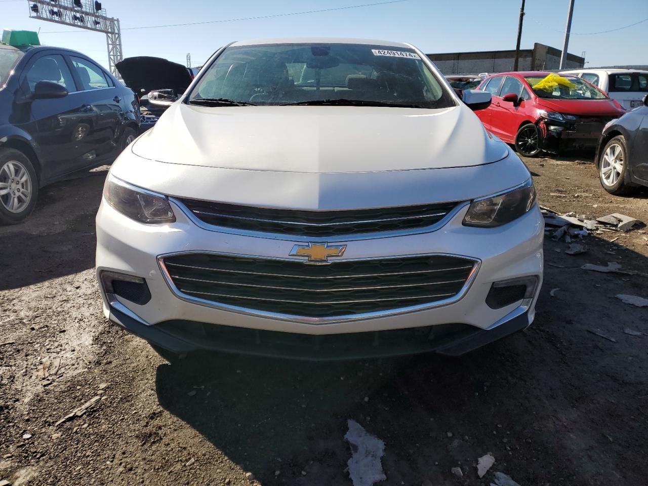 1G1ZD5ST9JF224892 2018 Chevrolet Malibu Lt