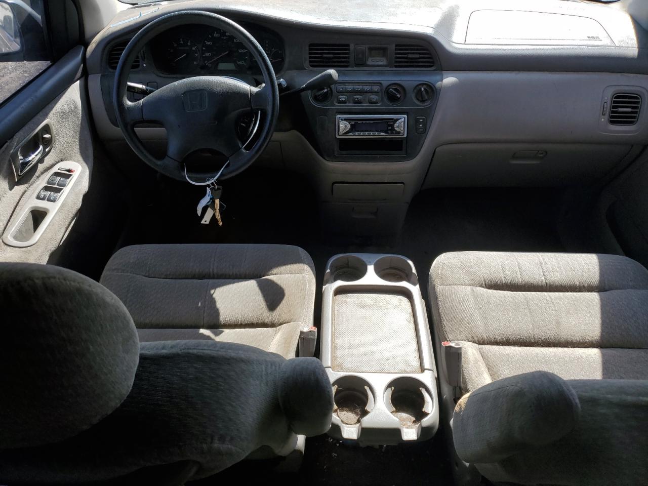 2hkrl18581h529902 2HKRL18581H529902 2001 Honda Odyssey Lx