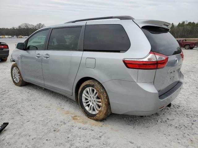 2017 TOYOTA SIENNA XLE 5TDYZ3DC0HS814236