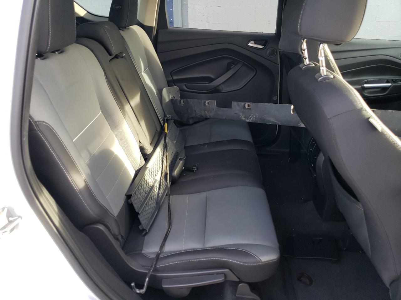 1FMCU9G95EUD59835 2014 Ford Escape Se