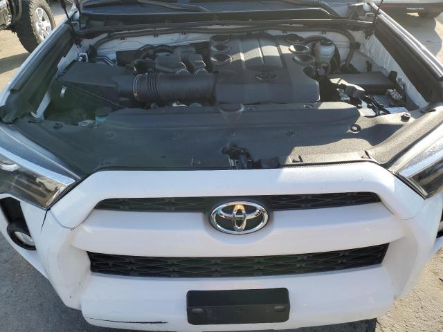 2019 TOYOTA 4RUNNER SR JTEZU5JR7K5213163